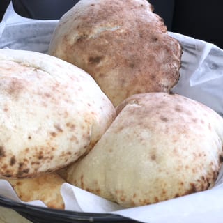 6 Pita Bread