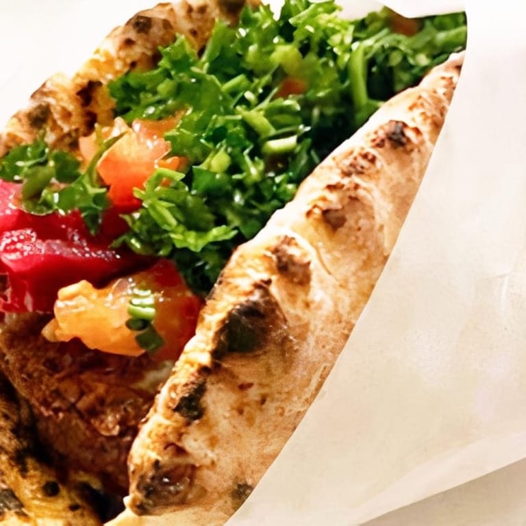 Delicious Shawarma Sandwiches: A Middle Eastern Favorite