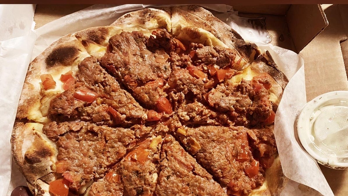 Lahmeh Baajeen.